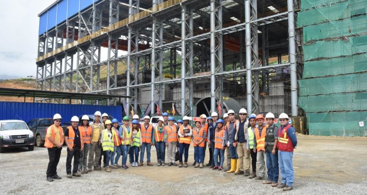 Estudiantes Ecuador